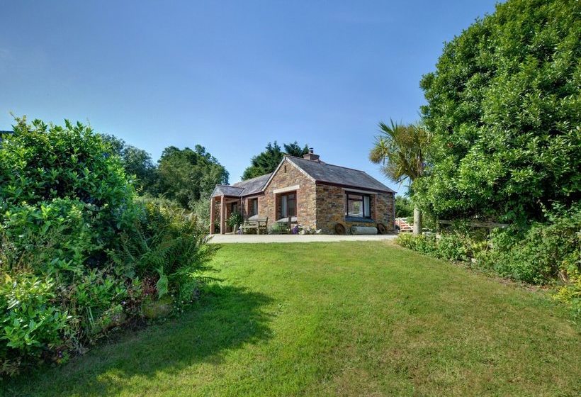 Cozy Cottage In Saint Essey With Terrace