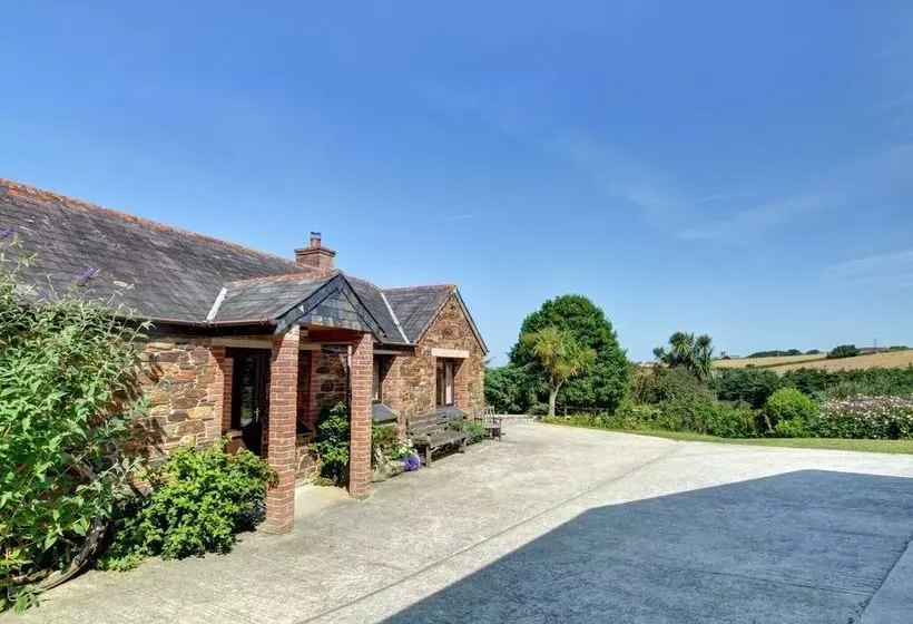 Cozy Cottage In Saint Essey With Terrace