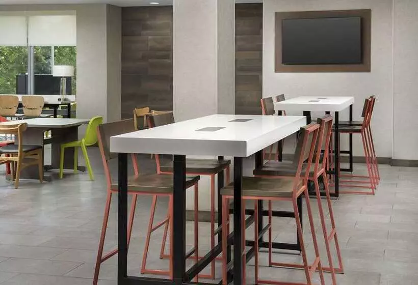 Hotelli Home2 Suites By Hilton Miami Doral West Airport