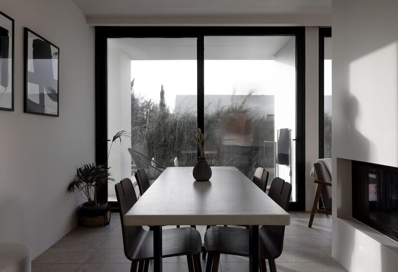 هتل Hooga Feel The Cosiness