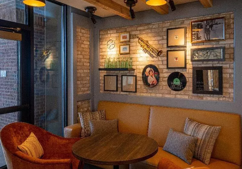 Hotelli Indigo   Columbus At Riverfront Place, An Ihg