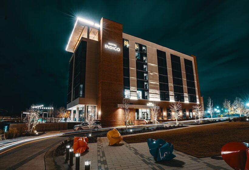 هتل Indigo Columbus At Riverfront Place, An Ihg