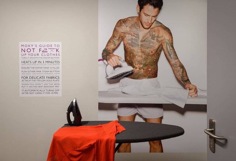 Hotel Moxy Lisboa Oriente