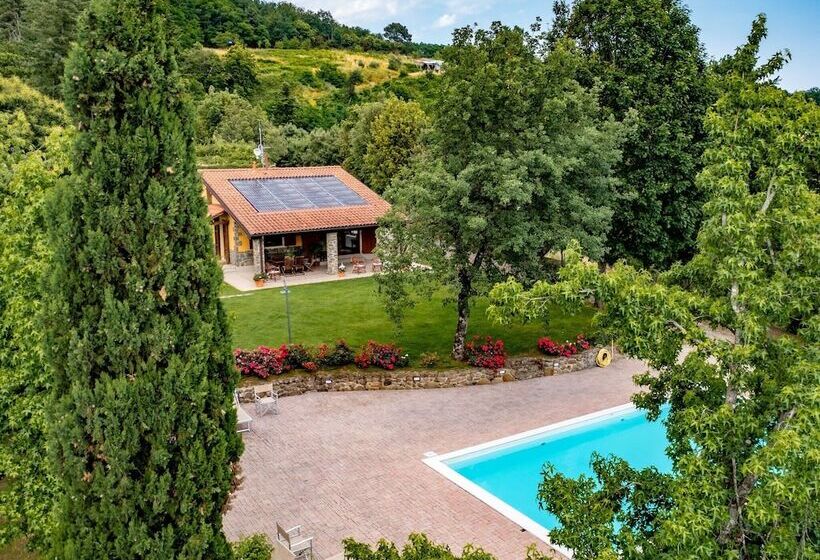 Cottage In Tuscany With Private Pool
