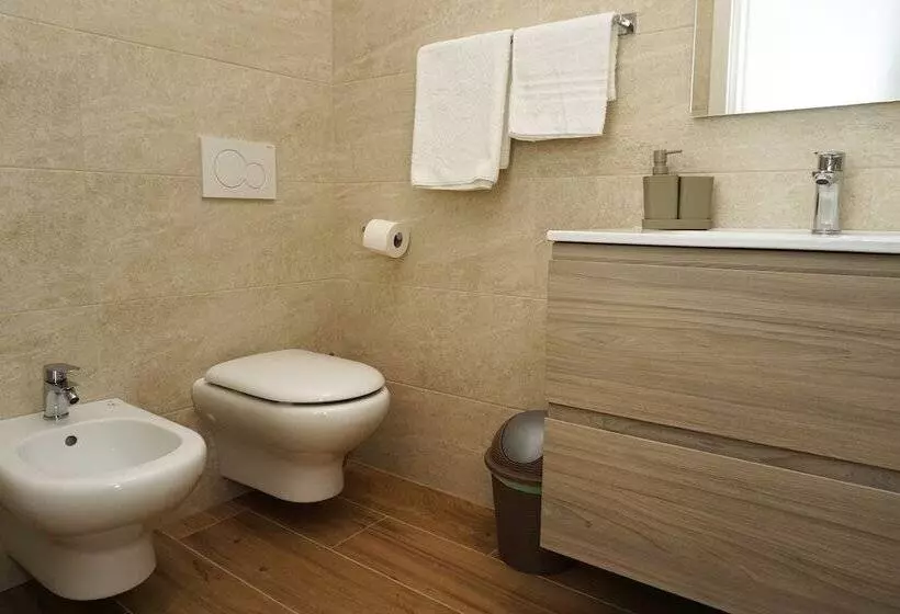 پانسیون Apulia Rooms Bari