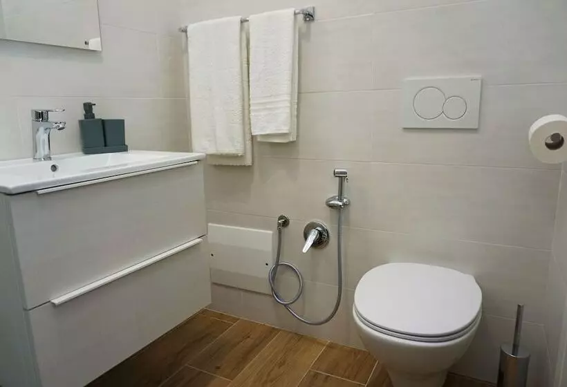 پانسیون Apulia Rooms Bari