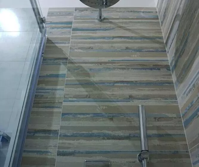 پانسیون Apulia Rooms Bari