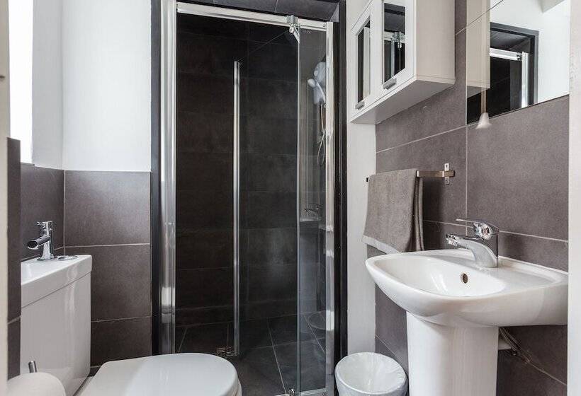 펜션 Shirley House Self Catering Guest House, 5 Min Drive To Cruise Ship Terminals And City Centre