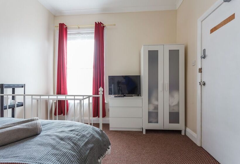 펜션 Shirley House Self Catering Guest House, 5 Min Drive To Cruise Ship Terminals And City Centre