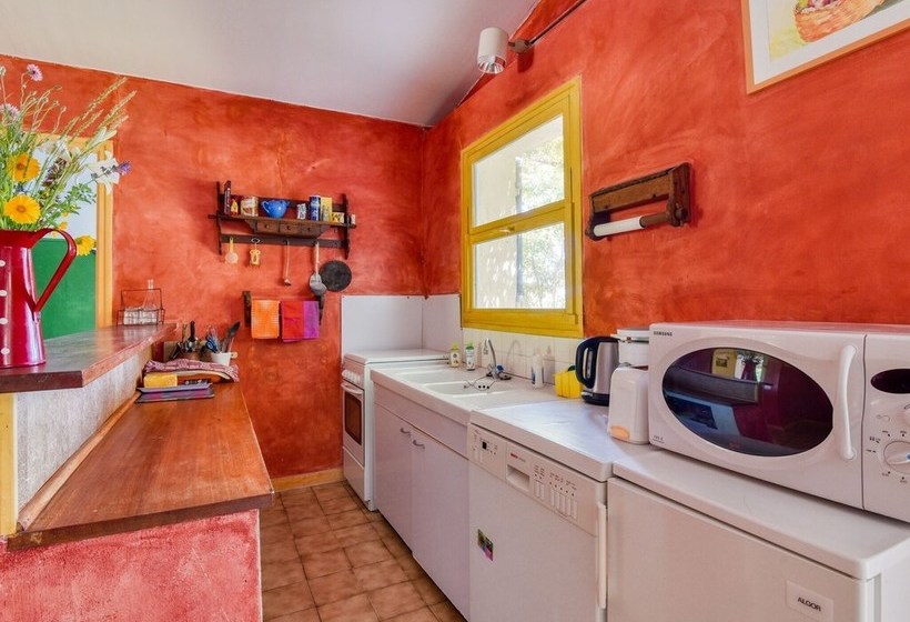 Provincial Cottage In Provence With Swimming Pool