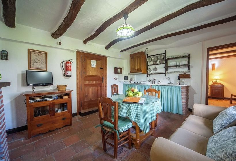Rustic Cottage In El Padul With Swimming Pool