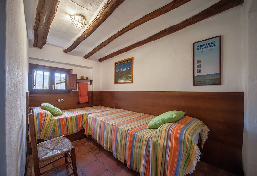 Rustic Cottage In El Padul With Swimming Pool