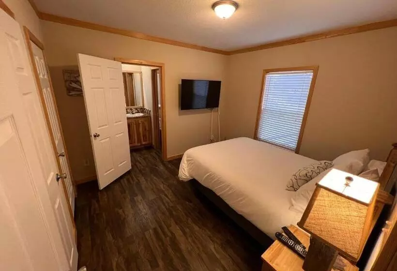 The Hideout Golf Club & Resort