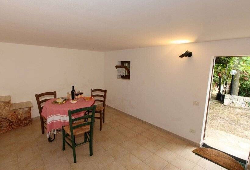 Typical Trullo With Conical Roof In Excellent Area Near Sea