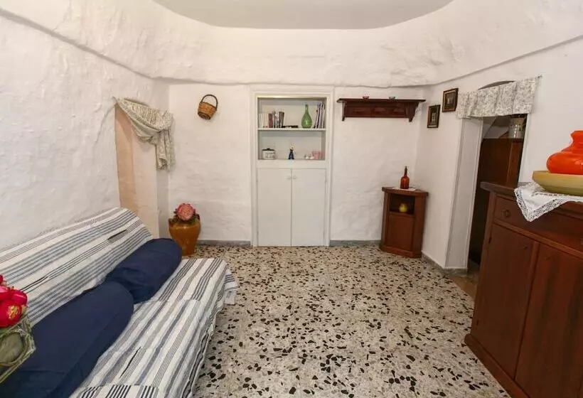 Typical Trullo With Conical Roof In Excellent Area Near Sea