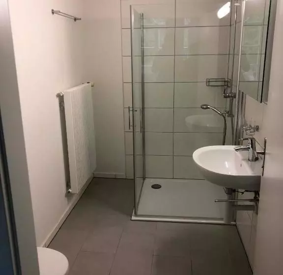 تختخواب و صبحانه Villa Pochon