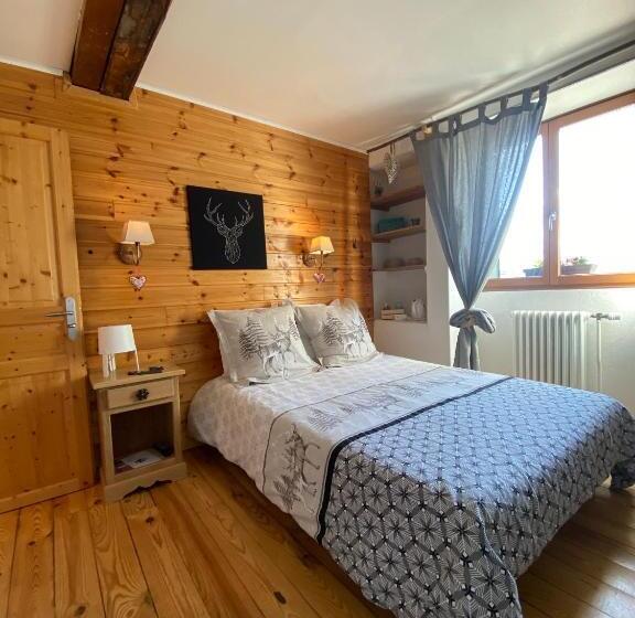 בית מלון כפרי Auberge De La Foret