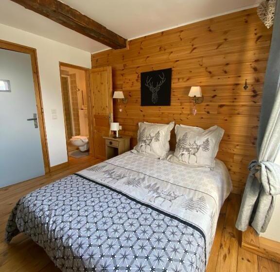 בית מלון כפרי Auberge De La Foret