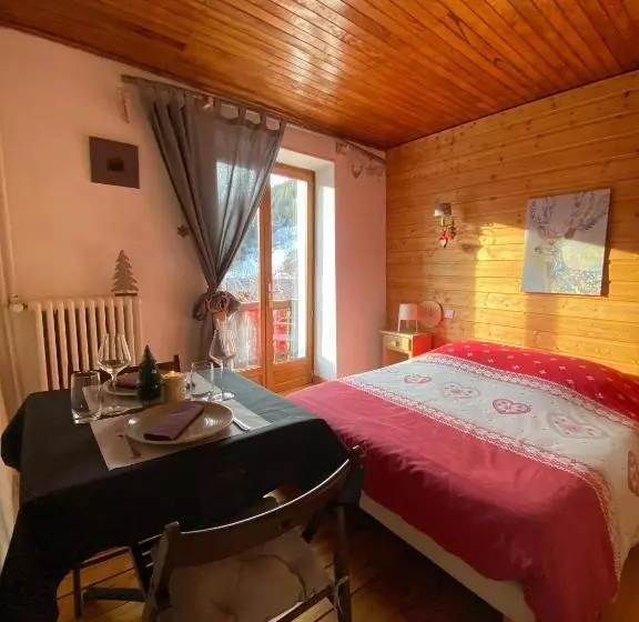 Hotelli Auberge De La Foret