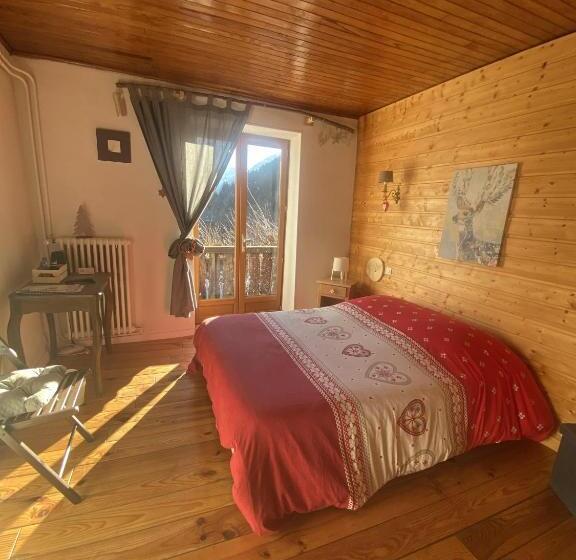 בית מלון כפרי Auberge De La Foret