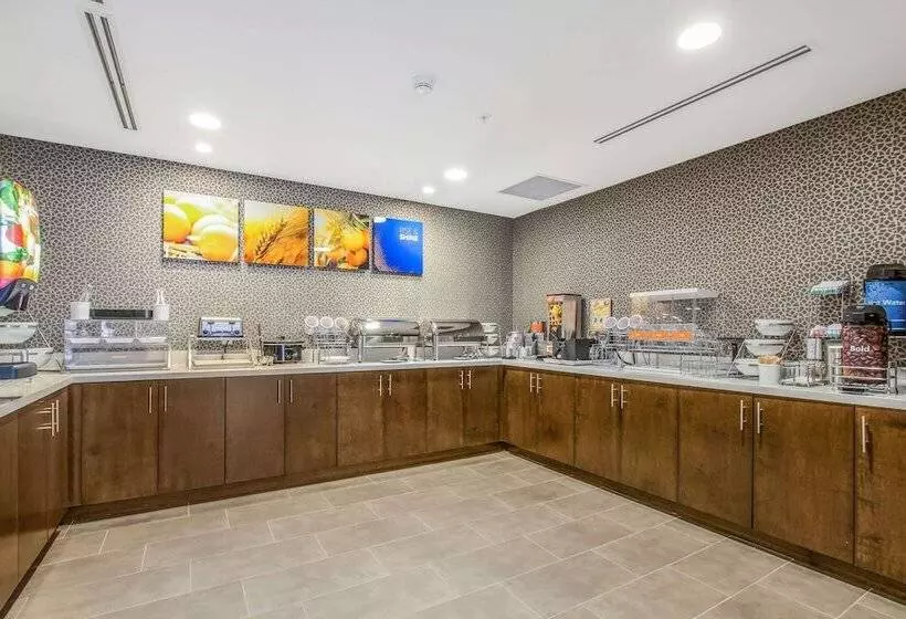 ホテル Comfort Inn