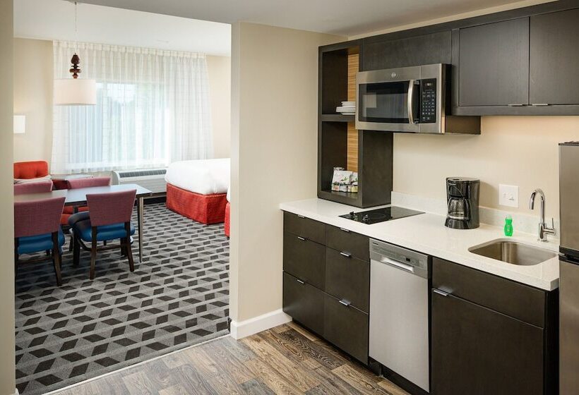 فندق Towneplace Suites By Marriott Tuscaloosa