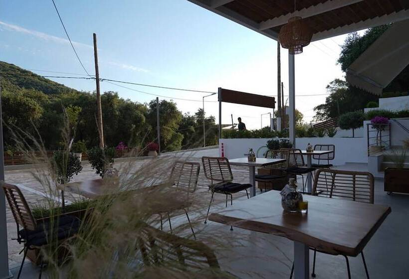 Pensione Kiperi Exclusive