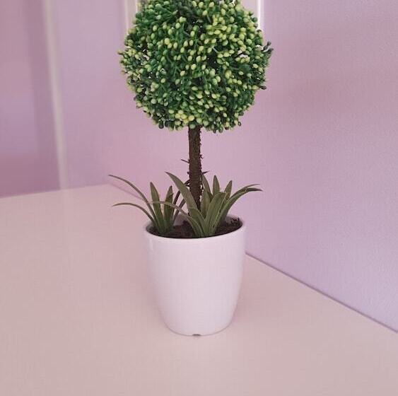 Pensjonat Tk1 George Apartments By The Airport