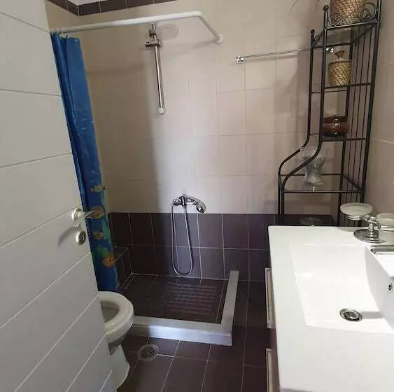 Majatalo Tk1 George Apartments By The Airport