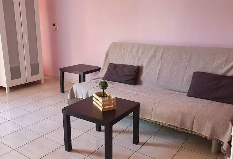 Majatalo Tk1 George Apartments By The Airport