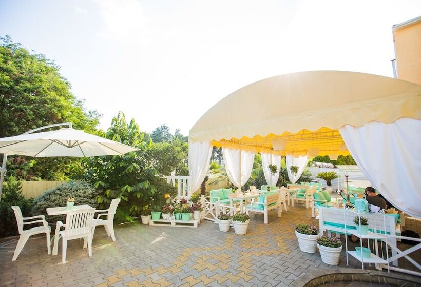 בית מלון כפרי Edem