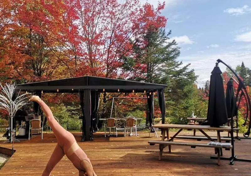 Retkeilymaja Oberge Inn Val David