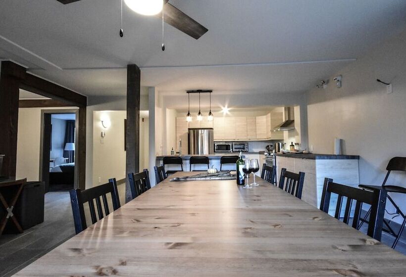 호스텔 Oberge Inn Val David