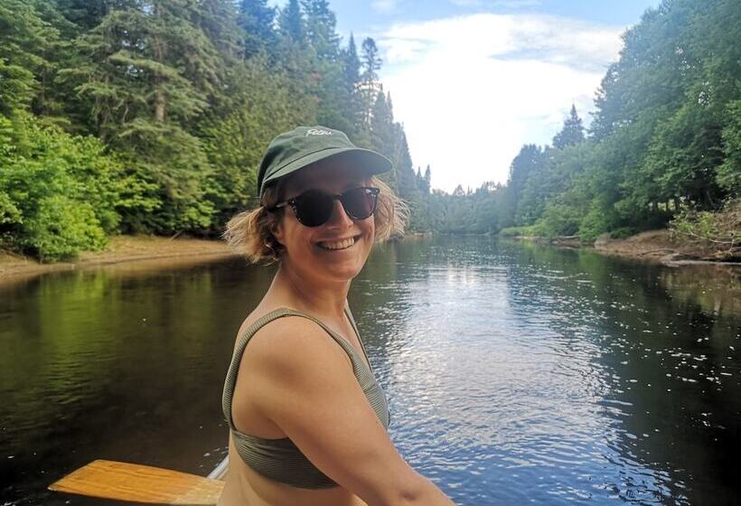 호스텔 Oberge Inn Val David