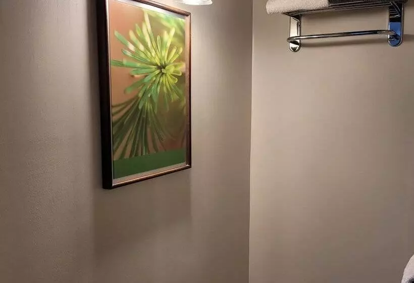 Retkeilymaja Oberge Inn Val David