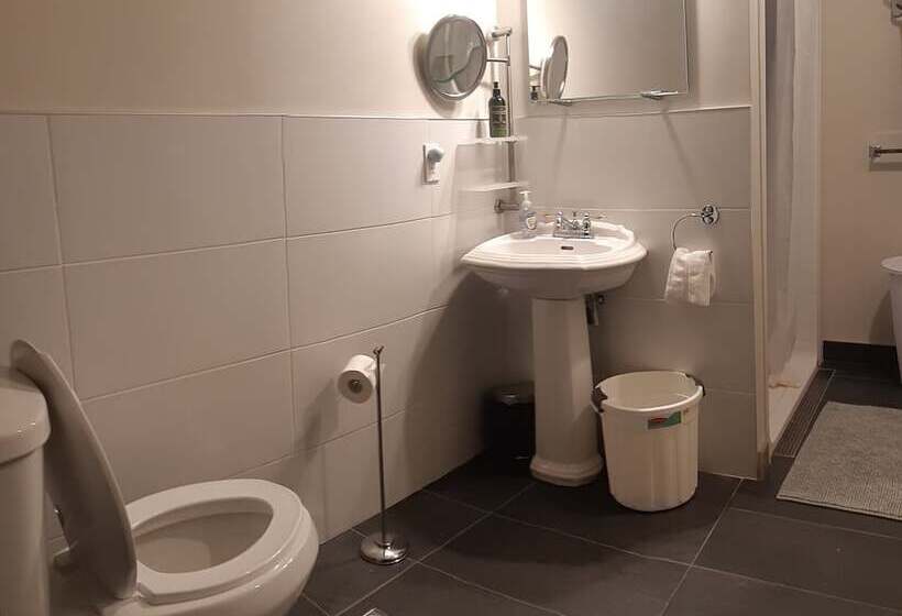 호스텔 Oberge Inn Val David