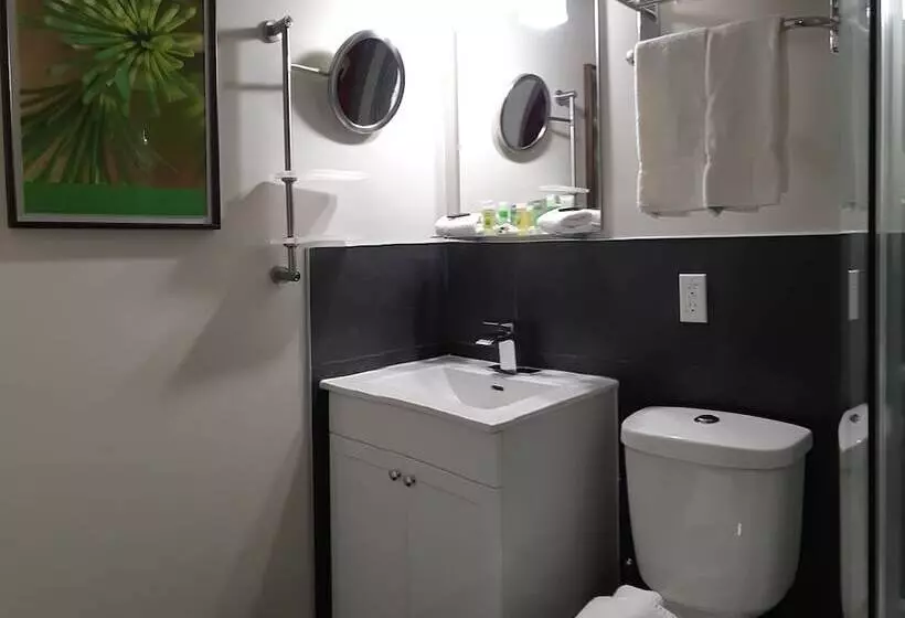 Retkeilymaja Oberge Inn Val David