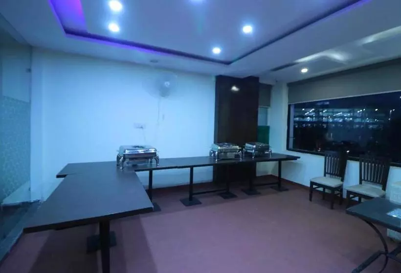 Hotelli Eurasia Mohali International Airport