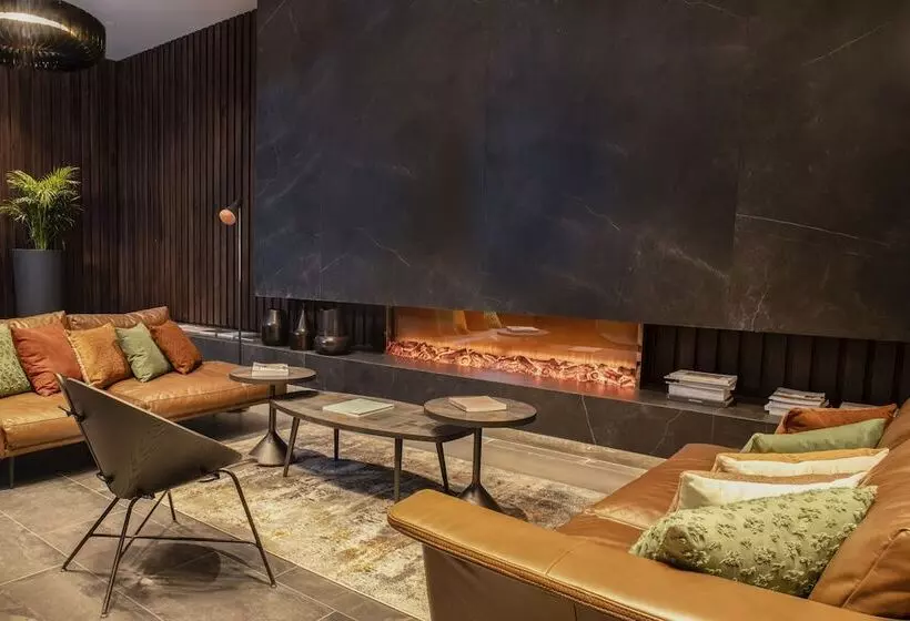 هتل Four Points By Sheraton Prishtina City