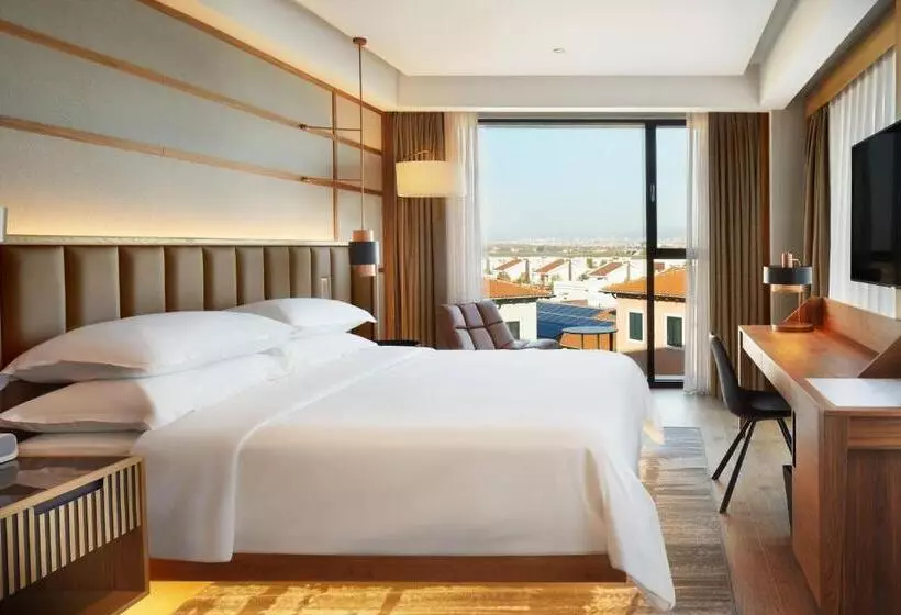 هتل Four Points By Sheraton Prishtina City