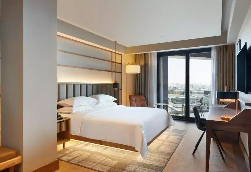 هتل Four Points By Sheraton Prishtina City