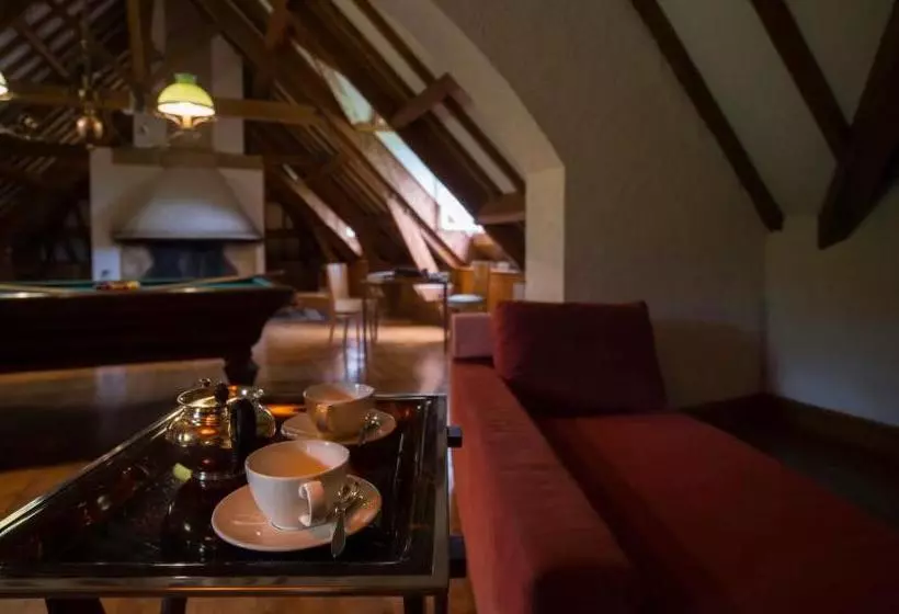 Hotelli Le Clos Cathala Chambres D Hotes