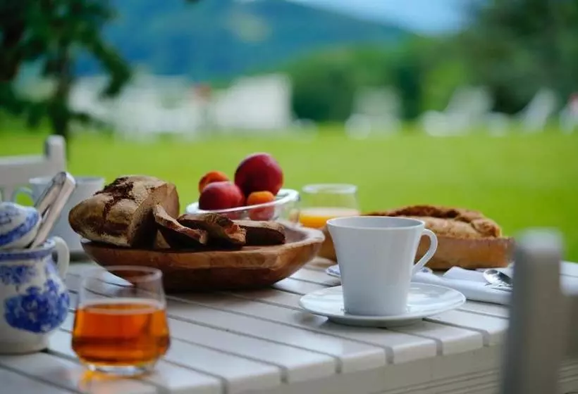 Hotelli Le Clos Cathala Chambres D Hotes