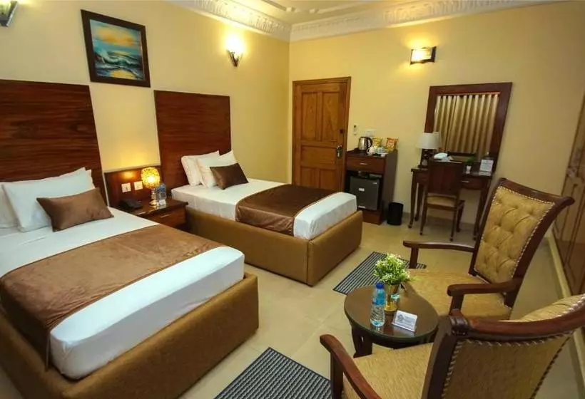 هتل World Inn By Wi