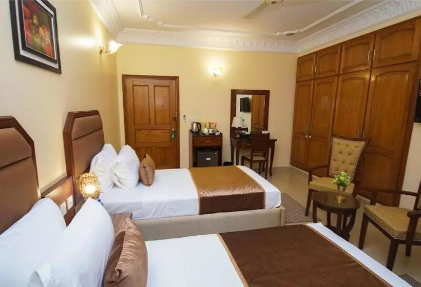 هتل World Inn By Wi