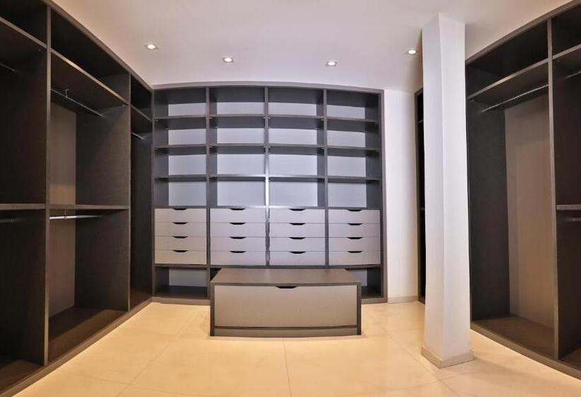 Residenza Leca Colonna