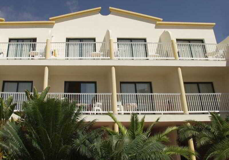 Apartamentos Natural Park