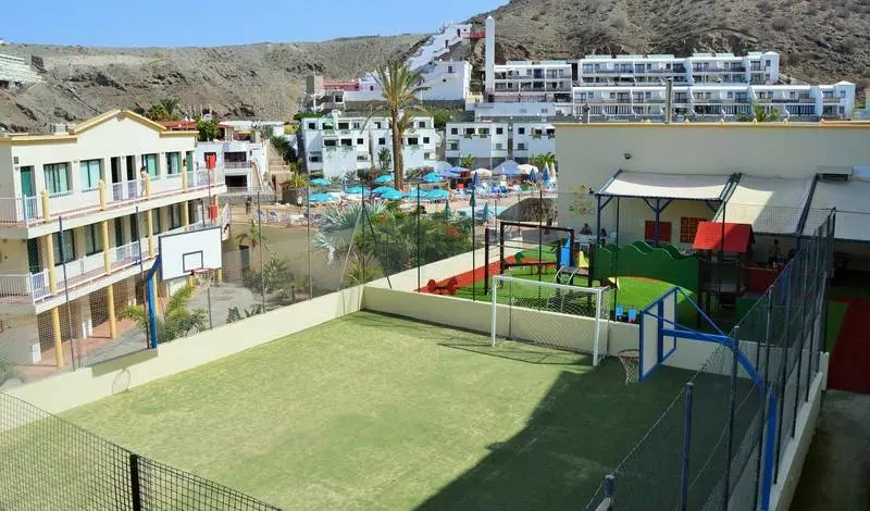 Apartamentos Natural Park