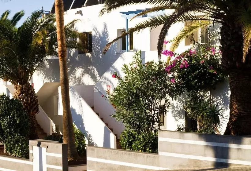 Apartamentos Parque Tropical En Lanzarote