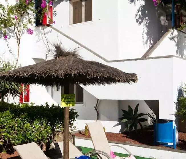 Apartamentos Parque Tropical En Lanzarote